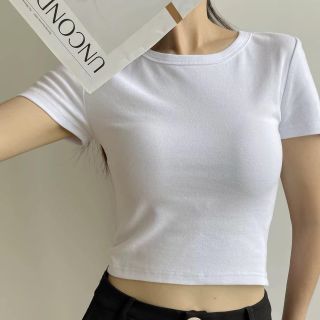 Áo Thun tay ngắn cổ tròn form CRT