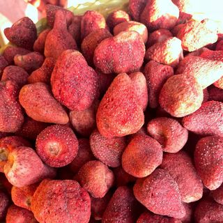 Dâu Tây Sấy Giòn