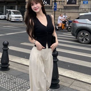 Áo sát nách phối nút nhún