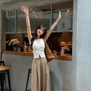 Áo sát nách phối nút nhún