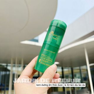 Bộ Kem chống mũi 2trong1 Nhật Bản Dưỡng Ẩm thảo dược, xịt làm dịu mát không kích ứng cho bé và gia đình 20ml + 6g ( Hàng, Giá Tận Xưởng )