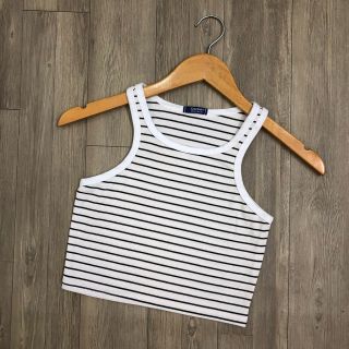 Áo thun ba lỗ Croptop sọc