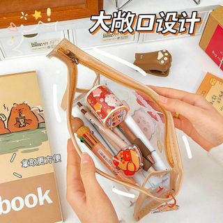 TÚI BÚT TAM GIÁC CAPYBARA