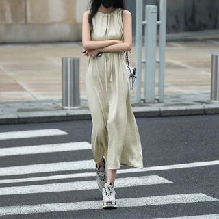 ĐẦM MAXI DÁNG RỘNG CHỮ A CỔ YẾM - DT1807