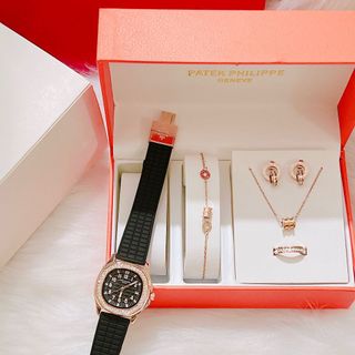 Đồng hồ nữ sét mẫu mới