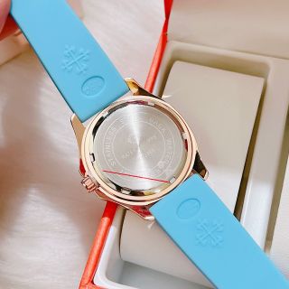 Đồng hồ nữ sét mẫu mới