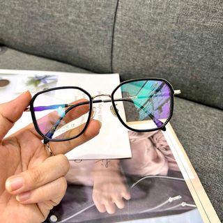 Gọng titanium Nhựa dẻo