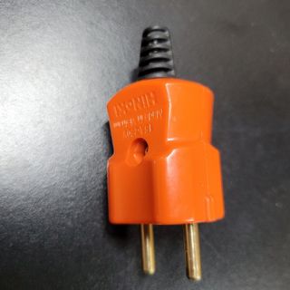 Phích cắm chịu tải Hinoki sỉ