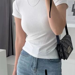 Áo thun nữ trơn dài đủ màu form babytee ôm gọn tôn dáng chất thun dày dặn giá sỉ sẵn sll