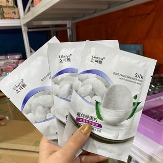Mặt nạ dưỡng ẩm và làm mịn da Kén Dâu Tằm , phục hồi làn da khô ráp thiếu nước , làm mờ thâm hiệu quả