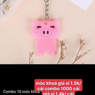 Móc khóa nhựa