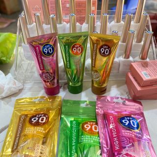 Spf90 + Kem Chống Nắng Bảo Vệ Cao UV Plus 60ml Kem Chống Nắng Da Mặt Dưỡng Da B7K1