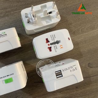 Phích cắm du lịch in ấn logo làm quà tặng học - Sinh Viên Quốc Tế