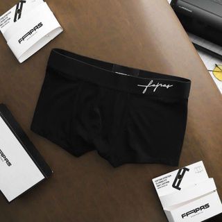 Hộp 5 chiếc quần lót, quần sịp nam đùi tam giác cạp in chữ ký chất liệu cotton xuất Mỹ