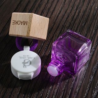 Bộ Chai Lọ màu Khoá Treo Oto vuông KHẮC LOGO THEO YÊU CẦU 8ml , mẫu mã sang trọng , lạ mắt ( Hàng Giá Tận Xưởng )