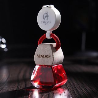 Bộ Chai Lọ khoá treo nước hoa lập phương cho Oto IN LOGO THEO YÊU CẦU , mẫu mã sang trọng , tinh tế ( Hàng Giá Tận Xưởng )