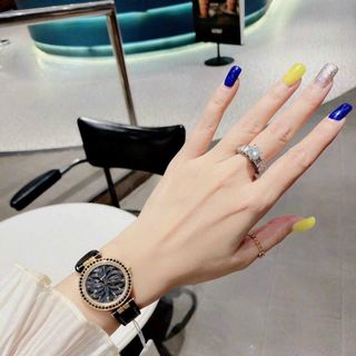 ĐỒNG HỒ NỮ CAO CẤP SALVATOLE DÂY DA NHIỀU MÀU KÍNH SAPHIRE