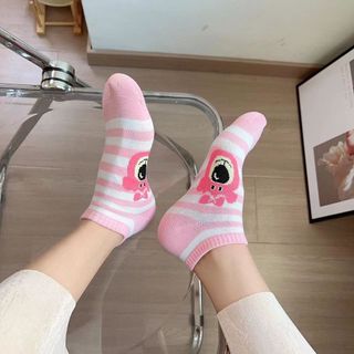 Set 5 Đôi Tất Vớ Nữ Cổ Ngắn Hoạ Tiết Gấu Dâu Hồng Siêu Hot