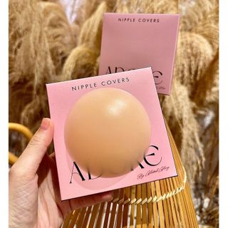 Miếng dán ngực Silicone thông hơi Adore Việt Nam, miếng dán ngực tự thân siêu dính tàng hình