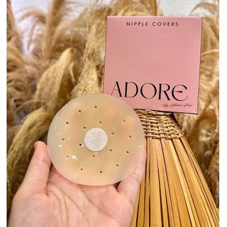 Miếng dán ngực Silicone thông hơi Adore Việt Nam, miếng dán ngực tự thân siêu dính tàng hình