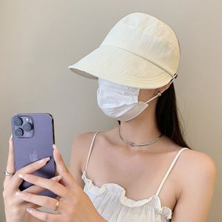 Mũ Nón Lưỡi Trai Nửa Đầu Có Nút Gài Khẩu Trang Tiện Lợi Cho Nữ