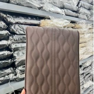 Đệm Tỳ Tay Ô Tô Xe Hơi Cao Su Non Nguyên Khối Bọc Da cao cấp - giúp chống mỏi và thư giãn lái xe đường dài
