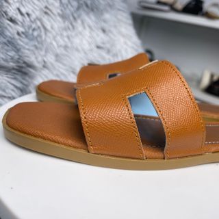 Dép chữ H