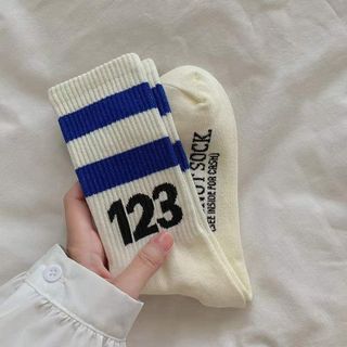 Vớ Tất Cotton Cổ Cao In Số 123 Thời Trang Hàn Quốc