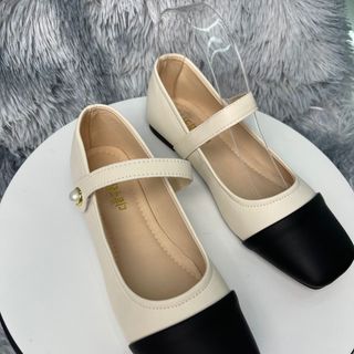 Giầy bệt Ngọc