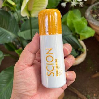 Lăn nách khử mùi sáng da SCION Nu Skin Brightening Roll On75ml