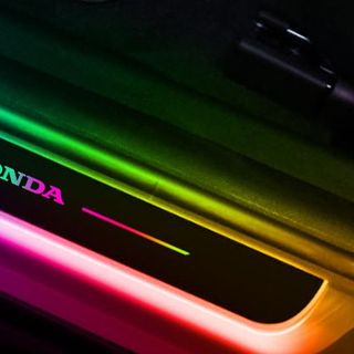Bậc cửa ô tô đèn LED các hãng