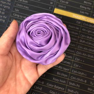 Hoa hồng cuộn cài áo 5cm, 7cm sẵn ghim