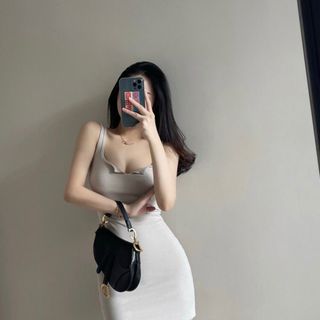 Đầm sát nách xẻ cổ V PHOTHU