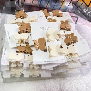 Kẹp hoa bướm vỉ 3cái hộp 30 vỉ 90cái