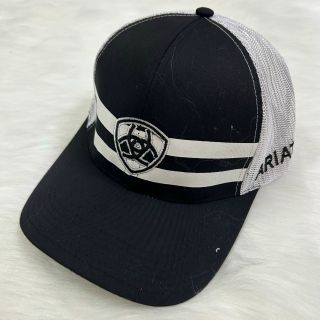 Mũ lưỡi trai đủ mẫu có chữ bitch whe re NK