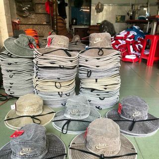 Mũ vành đủ mẫu có dây nón màu đen CQ