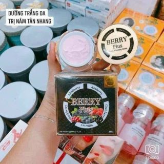 Kem berry plus thái