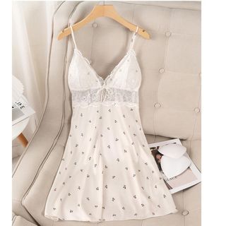 ĐẦM SATIN PHỐI REN HOẠ TIẾT - LÊ PHƯƠNG BOUTIQUE