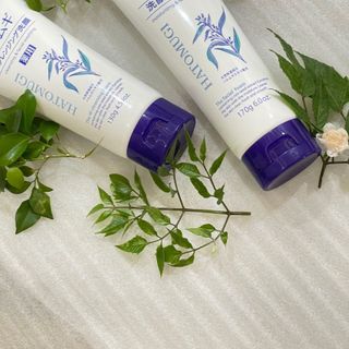 Sữa rửa mặt Hatomugi