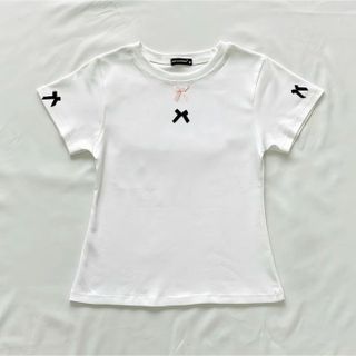 ÁO THUN NỮ CỔ TRÒN ĐÍNH NƠ TRƯỚC NGỰC CHẤT THUN CO GIÃN ÔM BODY TÔN DÁNG 38-60KG -HTM FASHION