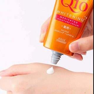 Kem dưỡng tay q10 nhật bản