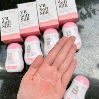 Dung dịch vệ sinh hana soft silk Giúp dưỡng da vùng kín