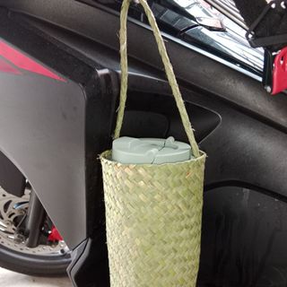 Túi cỏ bàng đựng ly, bình giữ nhiệt, kích thước 8x19cm
