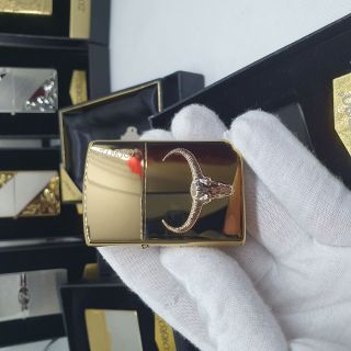 Bật lửa , hộp quẹt xăng đá zorro đầu trâu cực sang và đẳng cấp
