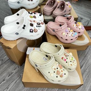 ￼Dép sục cross classic crush unisex đế cao 5.2 cm tặng kèm 12 stickers 3D hoặc 18 hình 2D gắn dép, full tag