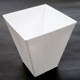 Chậu trồng hoa vuông NAKAYA màu trắng cao 19,3cm Nội Địa Nhật Bản