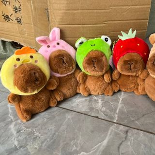 Móc Khóa Capybara Balo Rùa,Gấu Bông Capybara Đội Nón Xinh Xắn, Chuột Lang Đáng Yêu giá sỉ