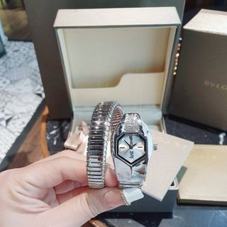 ĐỒNG HỒ NỮ CAO CẤP B V L THIẾT KẾ RẮN ÔM TAY SANG CHẢNH