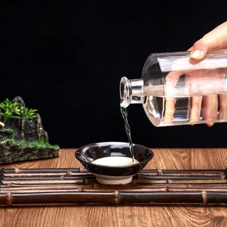 Vỏ chai Hibiki 750ml nút bần cao cấp kèm màng co trong
