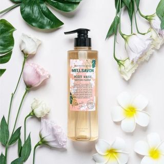 SỮA TẮM NƯỚC HOA DƯỠNG MỀM MỊN DA MELLSAVON (HƯƠNG HOA ĐẠI NHIỆT ĐỚI)